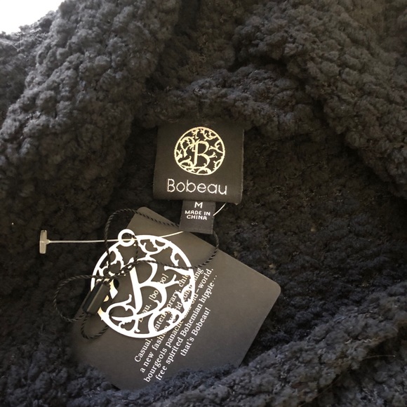 Bobeau Boucle Popcorn Black Draped Button Cardigan - Picture 5 of 8